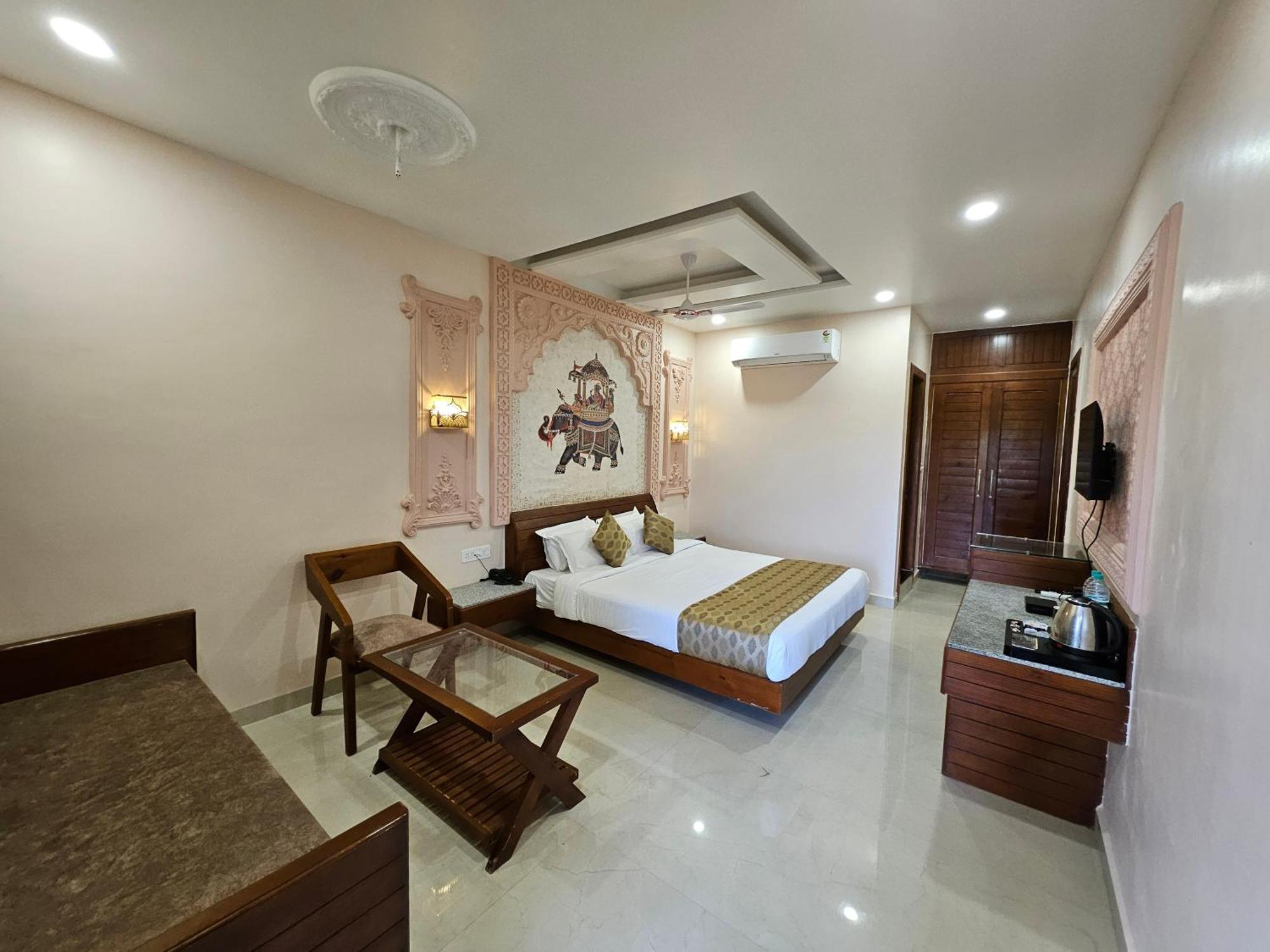 The Mewar Palace And Resort Shivpurī Extérieur photo